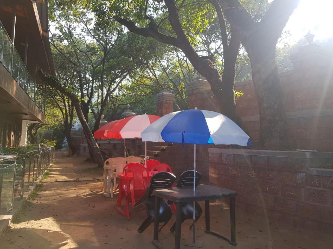 C P Cottage Resort Mahabaleshwar Luaran gambar