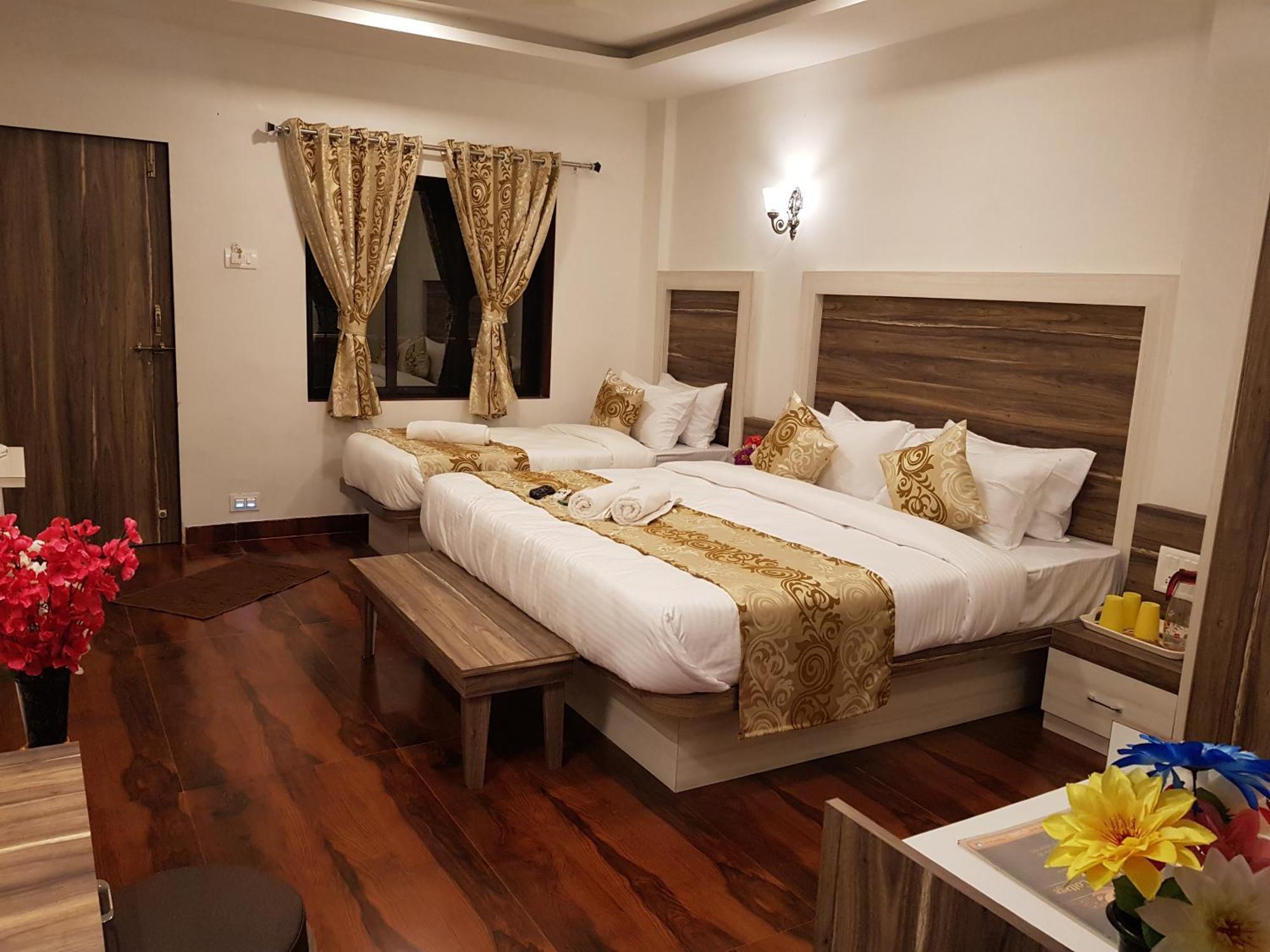 C P Cottage Resort Mahabaleshwar Luaran gambar